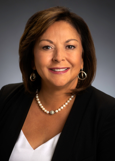 Susanna Martinez headshot